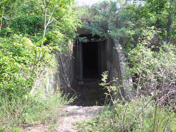 подземный бункер